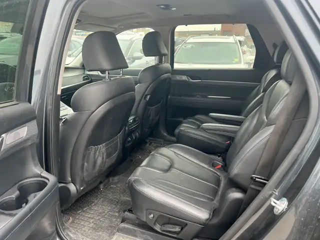 2020 Hyundai Palisade AWD Luxury 7 Passenger LEATHER / 7 PASSANG in Cars & Trucks in Regina - Image 3