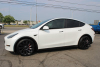 Dual Motor AWD DON'T PAY EXTRA FOR SAFETY CERTIFICATION Elevate Your Drive With This 2022 Tesla Mode... (image 2)