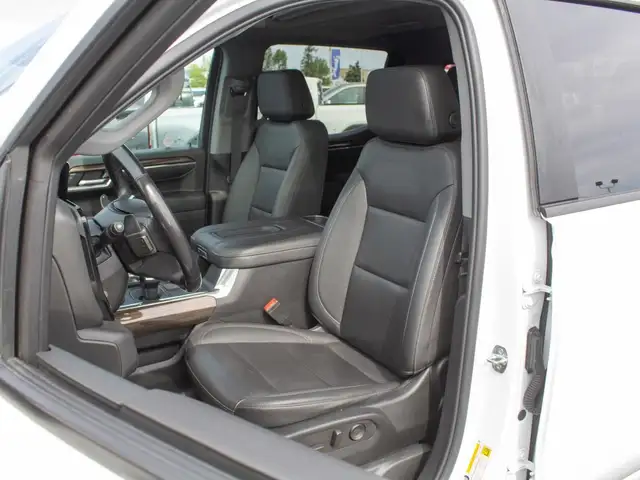 2022 Chevrolet Silverado 1500 Crew Cab Short Box 4-Wheel Drive R in Cars & Trucks in Edmonton - Image 25