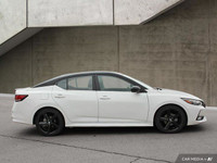 This Nissan Sentra has a trusty Regular Unleaded I-4 2.0 L/122 engine powering it's smooth transmiss... (image 5)