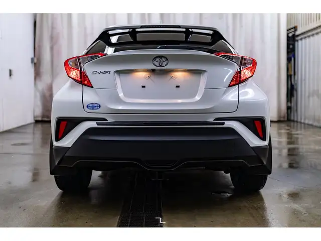 2021 Toyota C-HR XLE Premium BCam in Cars & Trucks in Red Deer - Image 9