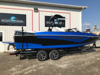  2019 Moomba Makai 24'6 18 PASSAGERS !