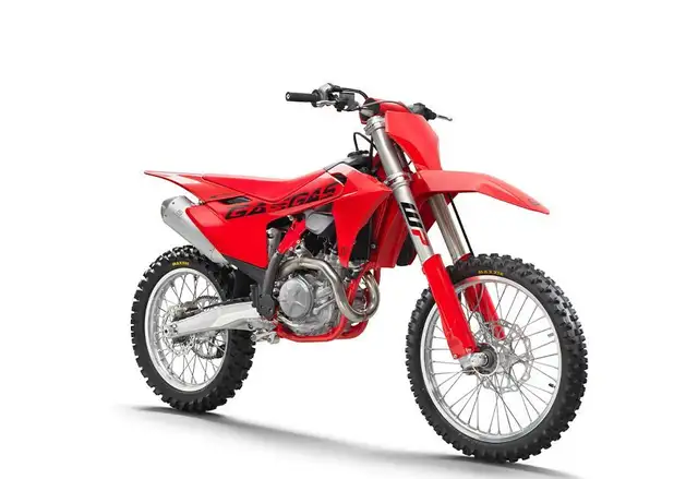 2025 GASGAS MC 450F in Dirt Bikes & Motocross in Longueuil / South Shore - Image 3