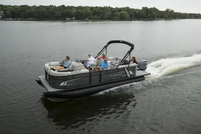2025 Starcraft EXS-3 in Powerboats & Motorboats in Saskatoon - Image 2