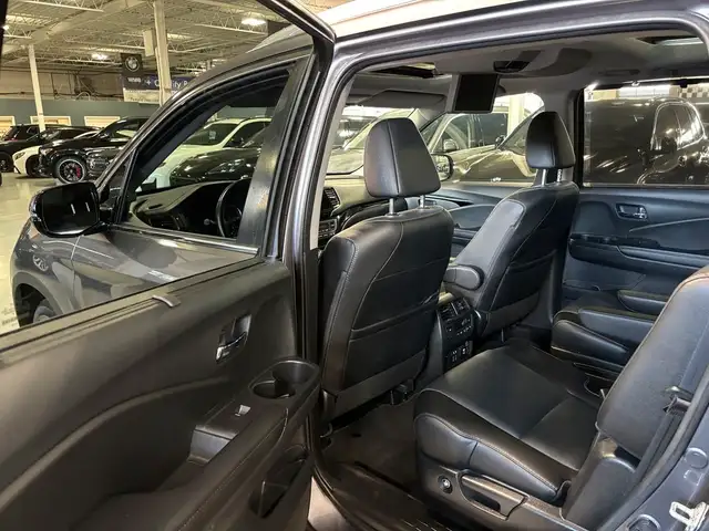2022 Honda Pilot Touring|7PASSENGER|AWD|NAV|REARSCREEN|LEATHER|+ in Cars & Trucks in City of Toronto - Image 8