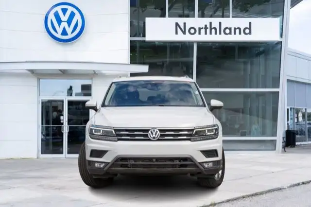 2021 Volkswagen Tiguan Highline in Cars & Trucks in Calgary - Image 9