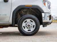 The 2023 GMC Sierra 2500 HD Pro is the ultimate heavy-duty truck, built to handle the toughest jobs... (image 9)