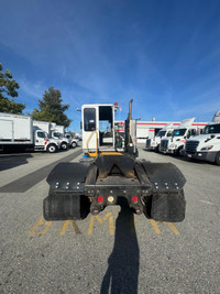 2020 OTTAWA 4X2 T2 Single Axle Yard Tractor - Automatic transmission-30000 GVW. Buying a single vehi... (image 6)