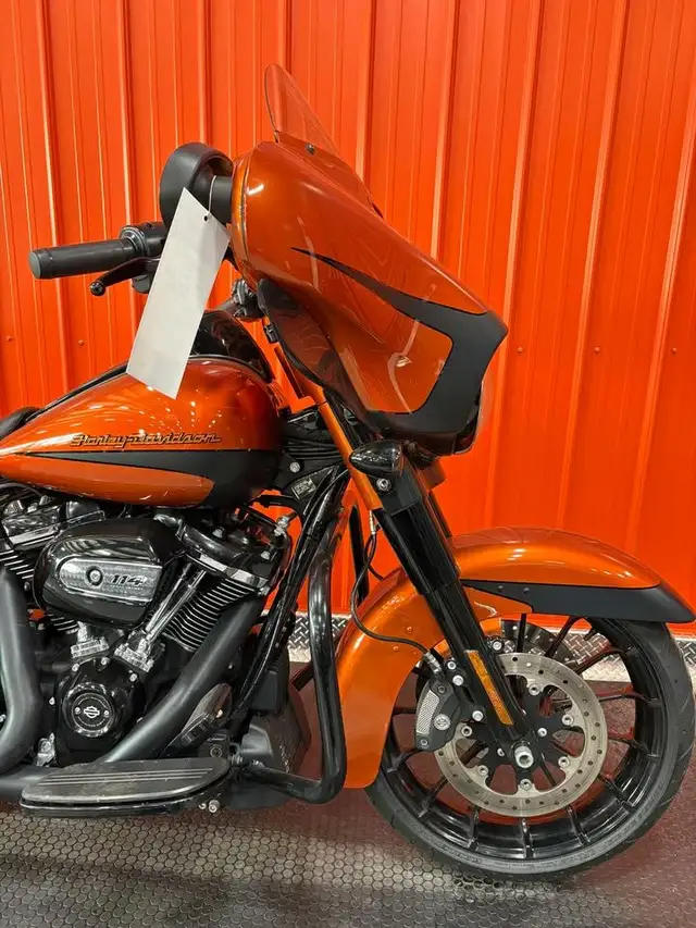 2019 Harley-Davidson Touring Street Glide Special in Street, Cruisers & Choppers in Moncton - Image 5