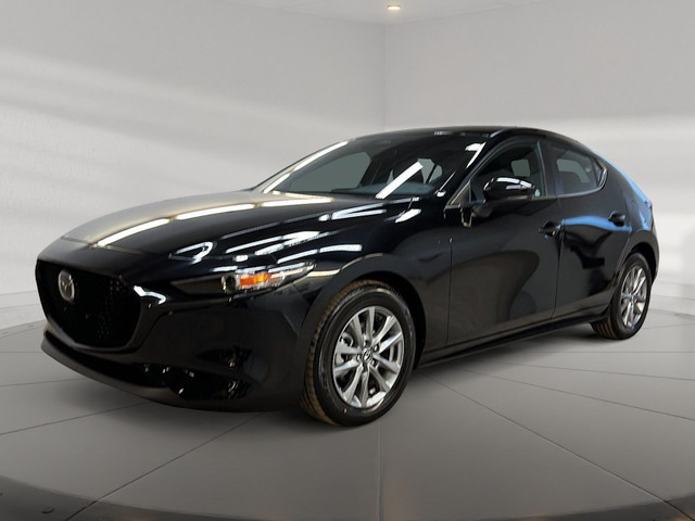 2025 Mazda Mazda3 Sport GS in Cars & Trucks in Laval / North Shore