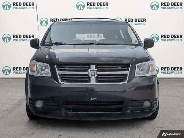 2010 Dodge Grand Caravan SXT in Cars & Trucks in Red Deer - Image 3