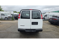 HARD TO FIND 6.6L V8 GASOLINE ENGINE - 2021 GMC Savana G3500 - 155WB Extended Cargo Van - Equipped w... (image 9)