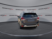 This Subaru Forester has a powerful Gas 4cyl 2.5L engine powering this Variable transmission. Power... (image 6)