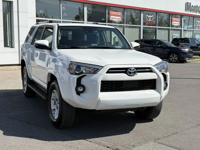 Toyota 4Runner 4 roues motrices 2021 à vendre in Cars & Trucks in City of Montréal - Image 3