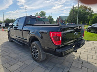 2022 Ford F-150 Supercrew 4x4 XLT with the 3.5L Ecoboost only 69,000kms on this unit! Front Bucket S... (image 6)