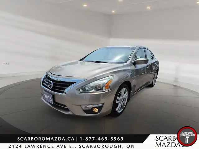 2013 Nissan Altima AUTO in Cars & Trucks in City of Toronto - Image 4