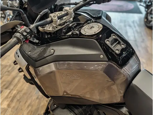 2025 BMW R 1300 GS Adventure // Triple Black in Dirt Bikes & Motocross in Winnipeg - Image 10