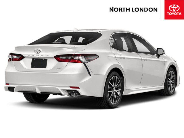 2024 Toyota Camry SE in Cars & Trucks in London - Image 3