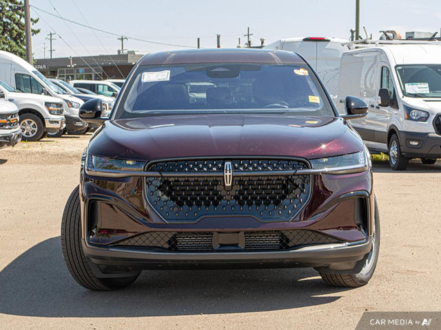 2025 Lincoln Nautilus Premiere in Cars & Trucks in Edmonton - Image 2