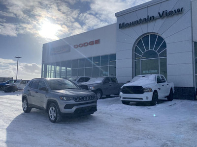 2024 Jeep Compass SPORT