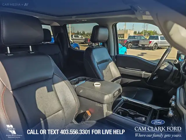 2023 Ford F-350 Lariat CLEAN ONE OWNER CARFAX, 8FT BOX, MOONR... in Cars & Trucks in Red Deer - Image 22