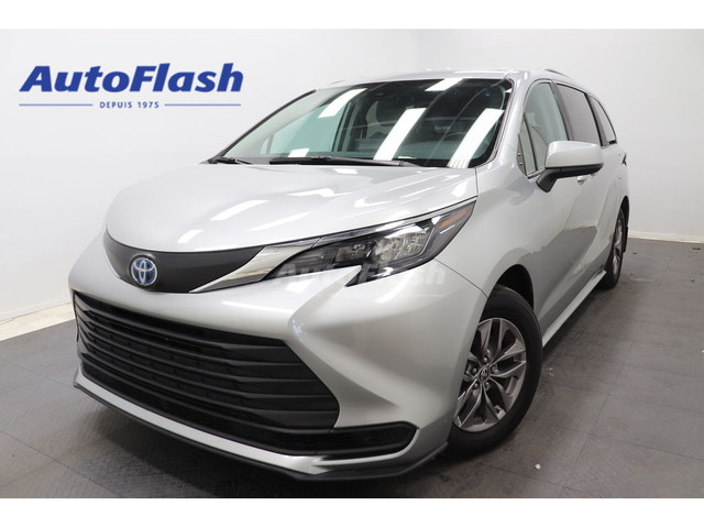 2024 Toyota Sienna LE, 8 PASS, CAMERA, BLUETOOTH, SIEGES CHAUFFA in Cars & Trucks in Longueuil / South Shore