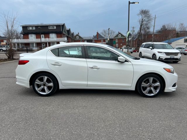 2013 Acura ILX Tech Pkg in Cars & Trucks in Oshawa / Durham Region - Image 4