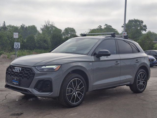 2021 Audi Q5 Progressiv Quattro | Leather | Pano roof | Nav in Cars & Trucks in Guelph