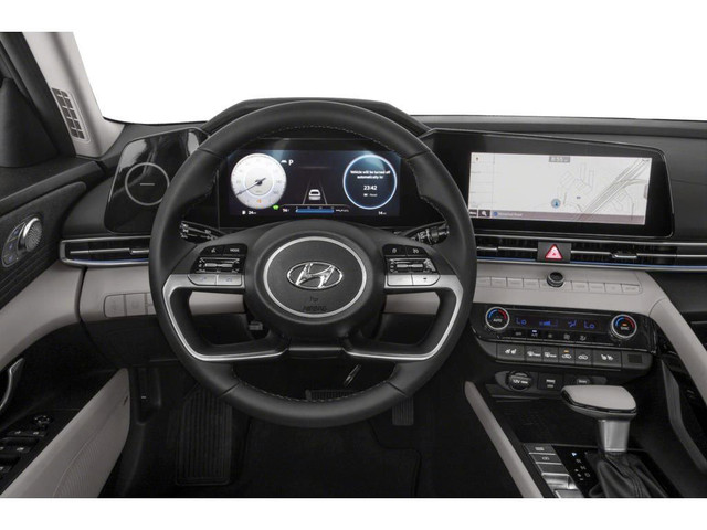 2022 Hyundai Elantra HEV Preferred Hybrid Preferred in Cars & Trucks in City of Toronto - Image 4
