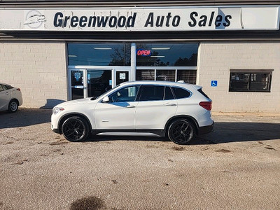 2016 BMW X1 xDrive28i CLEAN CARFAX! LEATHER - PANO ROOF - CAL...