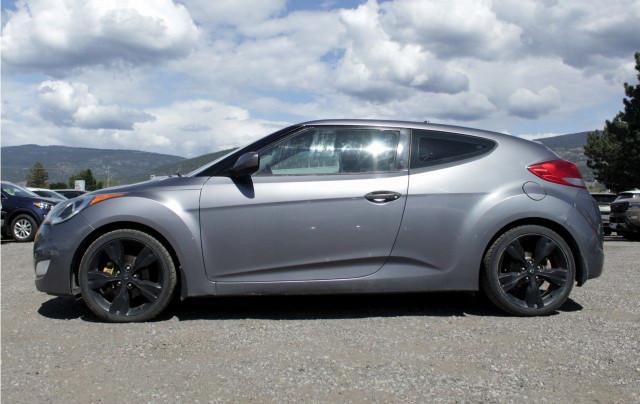 2012 Hyundai Veloster in Cars & Trucks in Penticton - Image 4