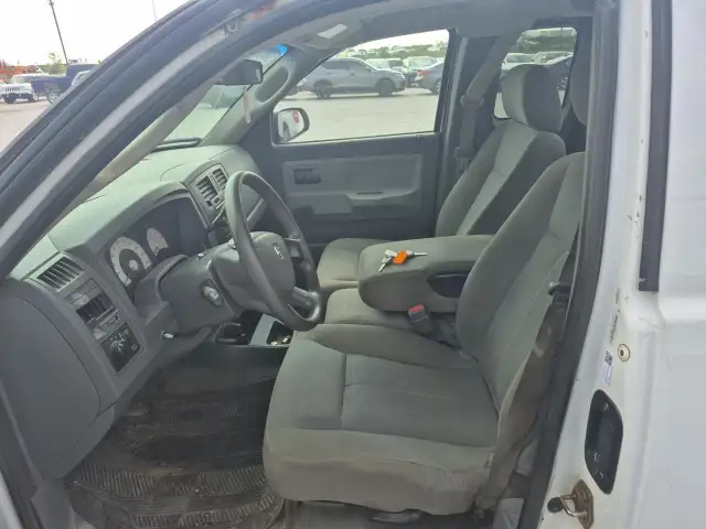 2006 Dodge Dakota ST in Cars & Trucks in Barrie - Image 9