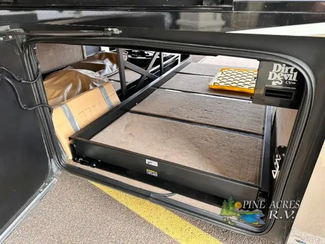 2023 Entegra Coach Cornerstone 45B 605 h.p. 26K Miles in RVs & Motorhomes in Moncton - Image 95