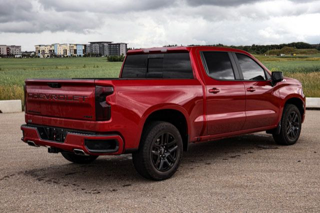 2023 Chevrolet Silverado 1500 RST CREWCAB 4X4 LEATHER in Cars & Trucks in Strathcona County - Image 3