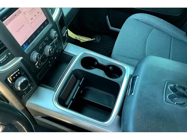 2022 Ram 1500 Classic Warlock Crew V8 | All Terrain Pkg | Alpine in Cars & Trucks in Mississauga / Peel Region - Image 15