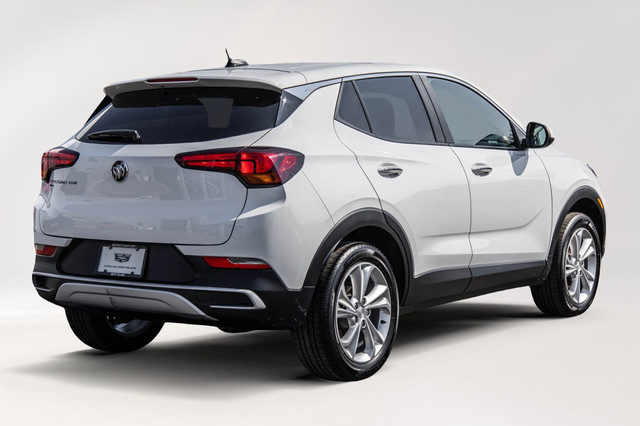 2023 Buick Encore GX Preferred * Carplay * Mags 18 pouces Financ in Cars & Trucks in City of Montréal - Image 4