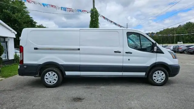 2017 FORD TRANSIT T-250 250 dans Autos et camions dans Barrie - Image 10
