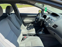 *** 2 Sets of Wheels ** Automatic *** Front Wheel Drive *** * CAR-PROOF VERIFIED, ASK FOR IT!!!! SAF... (image 8)
