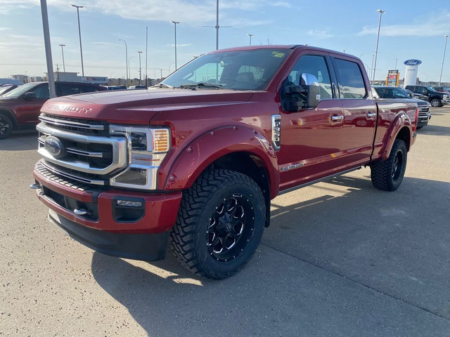 2022 Ford F-350 SUPER DUTY PLATINUM | PANO SUNROOF | FX4 in Cars & Trucks in Strathcona County