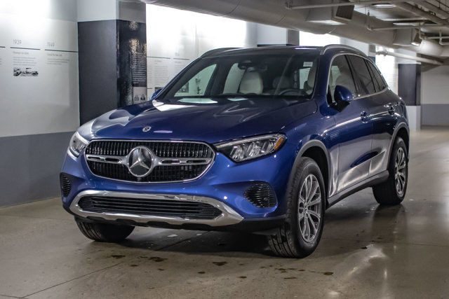 2025 Mercedes-Benz GLC GLC 300 4MATIC SUV in Cars & Trucks in Edmonton - Image 4