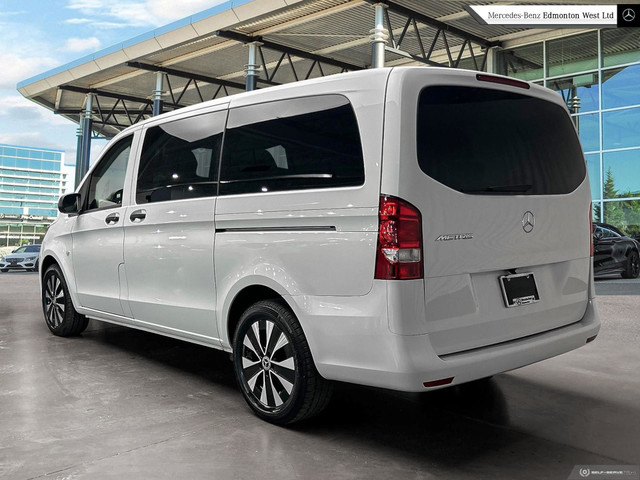 2022 Mercedes-Benz Metris Passenger Van - Deluxe Appearance Pkg  in Cars & Trucks in Edmonton - Image 4