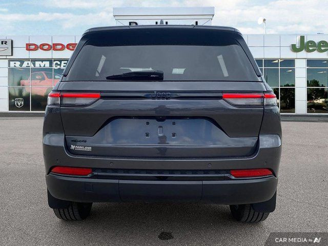 2024 Jeep Grand Cherokee Altitude 4x4 Sunroof Nav Capable in Cars & Trucks in St. Albert - Image 4