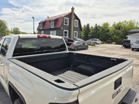 2015 GMC SEIRRA 1500 4WD CREW CAB LEATHER LOADED ! CARS IN LOBO LTD. (Buy - Sell - Trade - Finance)... (image 5)