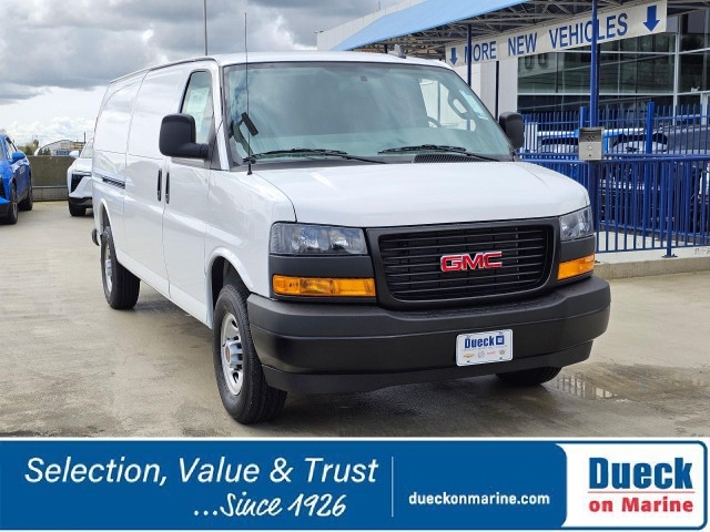 2025 GMC Savana 3500 Work Van in Cars & Trucks in Richmond - Image 2