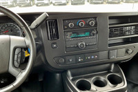 4.3 L 6 Cyl Engine Vehicle Options: Accident Free! Led Headlights, Vehicle Disclosures: No Vehicle D... (image 5)