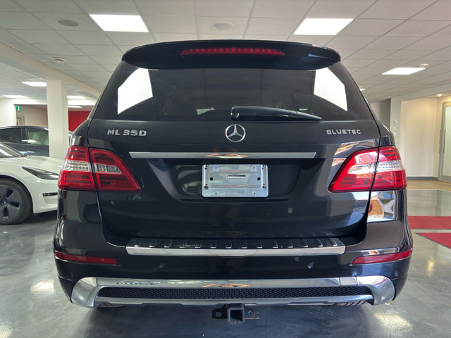 2015 Mercedes-Benz M-Class 4MATIC 4dr ML 350 BlueTEC in Cars & Trucks in Calgary - Image 4