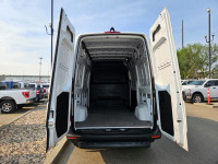 2023 Mercedes-Benz Sprinter Cargo Van 2500 Standard Roof I4 Diesel 144", 2.0L Diesel, Keyless Entry,... (image 4)