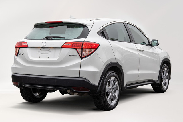 2018 Honda HR-V LX AWD | Pneus d'hiver inclus !! | Awd | Caméra  in Cars & Trucks in City of Montréal - Image 4