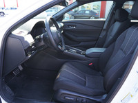Experience the thrill of effortless driving with the 2024 Honda Accord Hybrid Sport. This stunning P... (image 9)