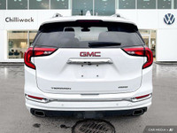 This GMC Terrain boasts a Turbocharged Gas/E15 I4 2.0L/122 engine powering this Automatic transmissi... (image 3)